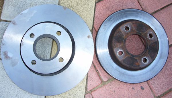 Vlevo kotou� 278mm, vpravo 238mm